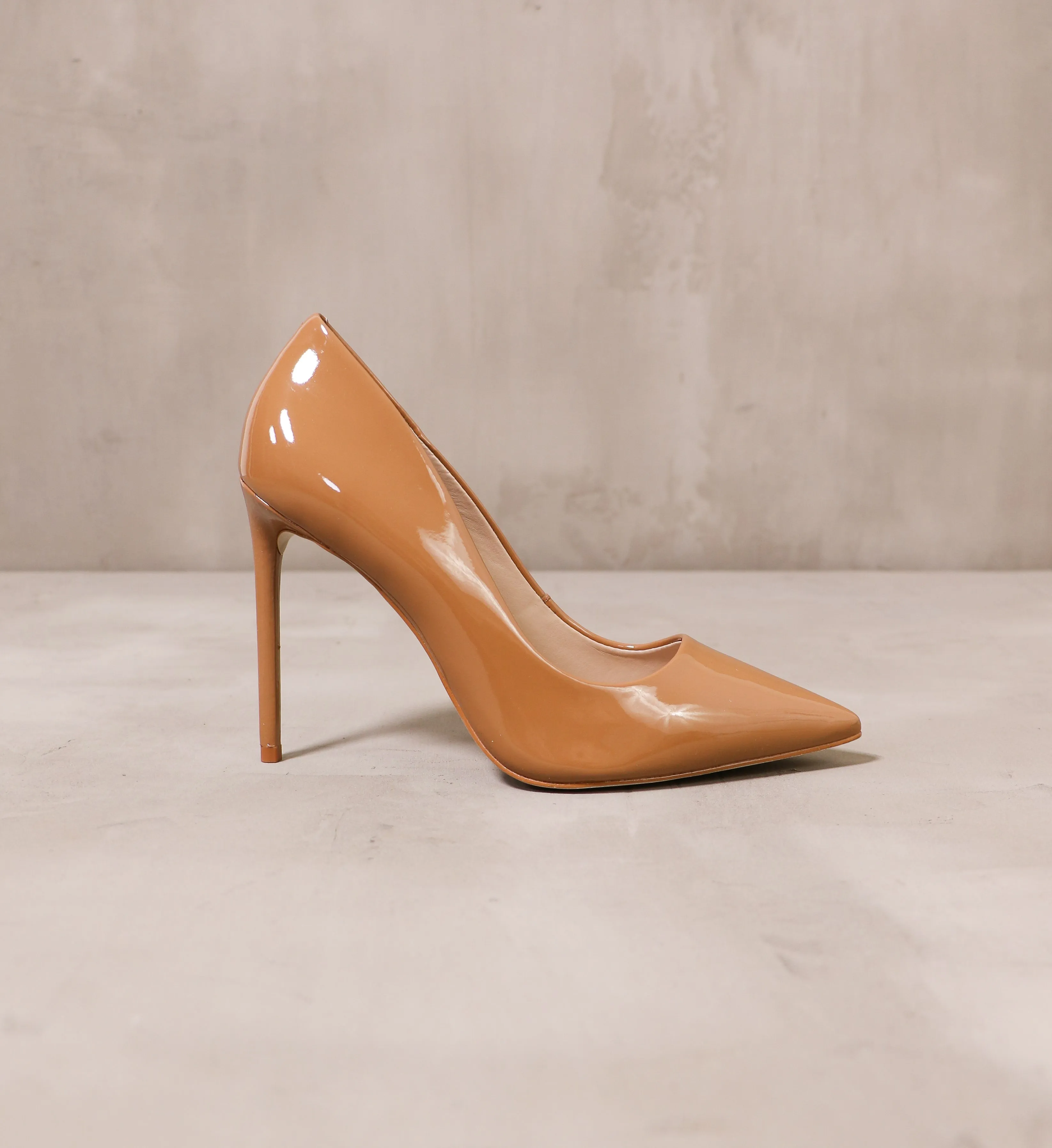 DOUBLE PUMP LATTE HEEL