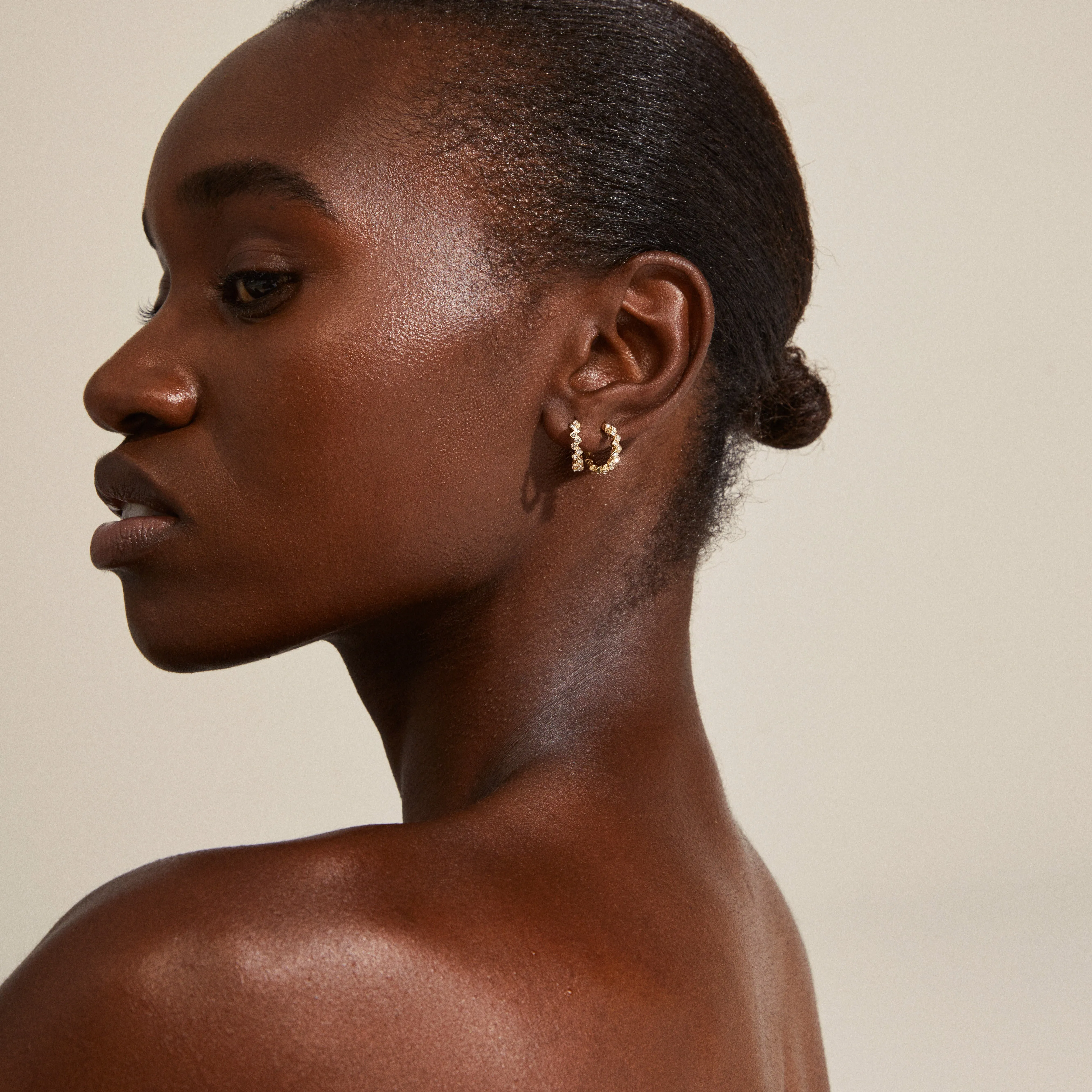 ESTER crystal hoop earrings gold-plated