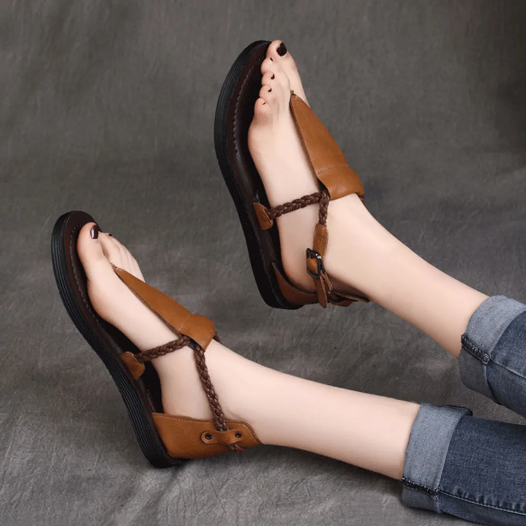 Summer Clip Toe Flat Leather Buckle Sandals
